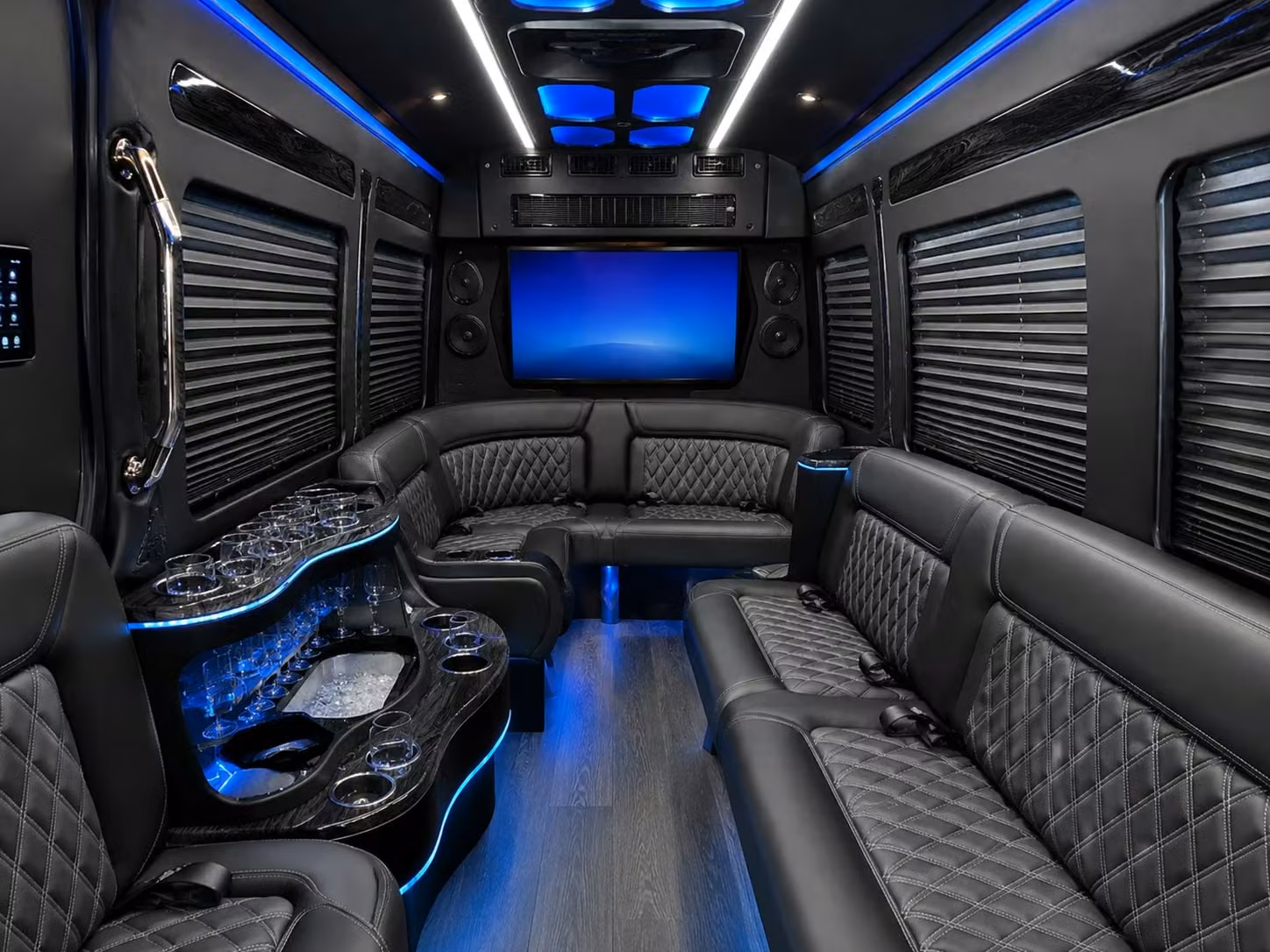 busrentalcorona com makes finding bus rentals for clippers and lakers games from corona simple