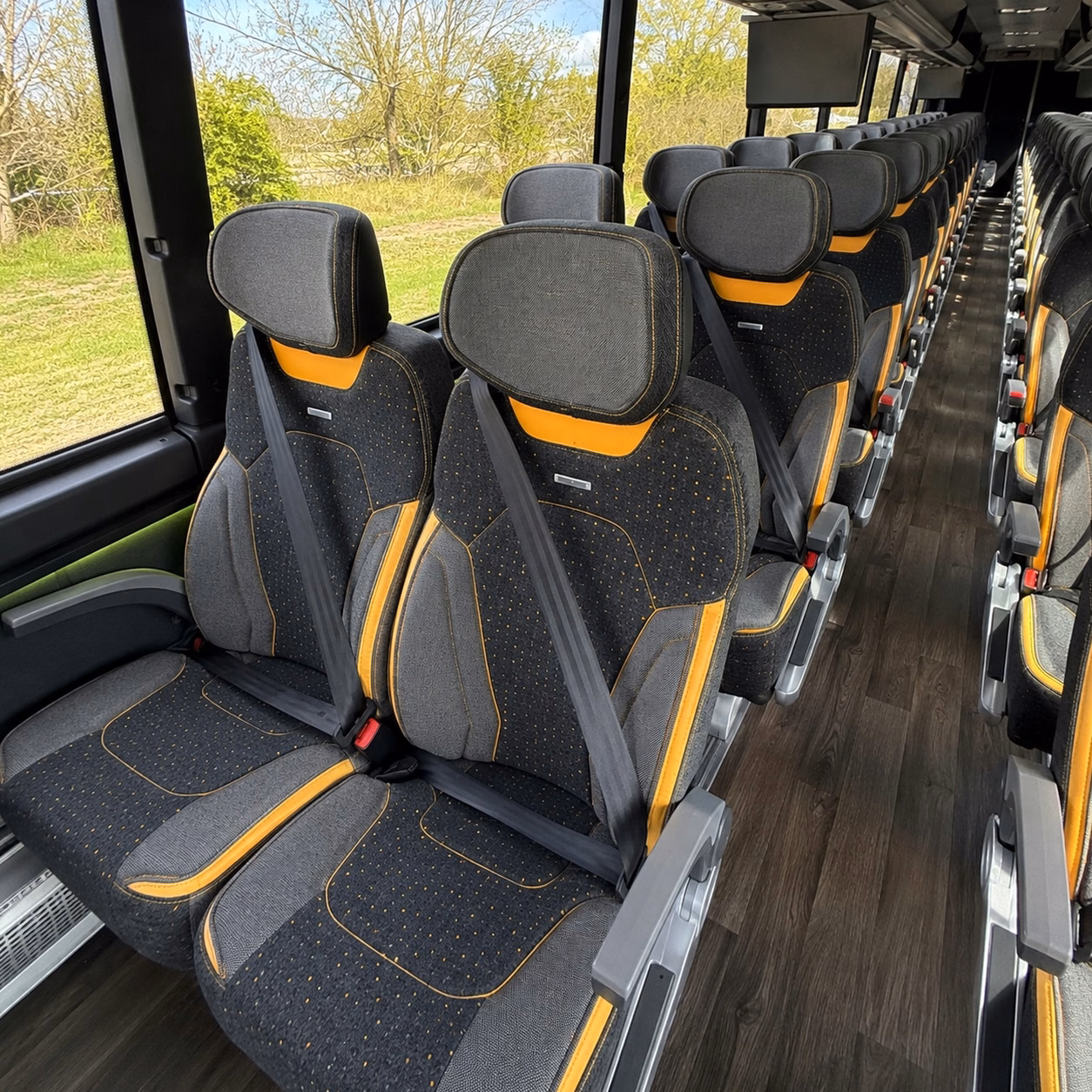 corporate event bus rentals in corona